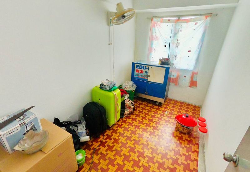 Saujana Ria Apartment