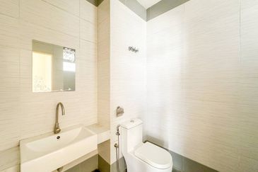 Casa Idaman, Setia Alam