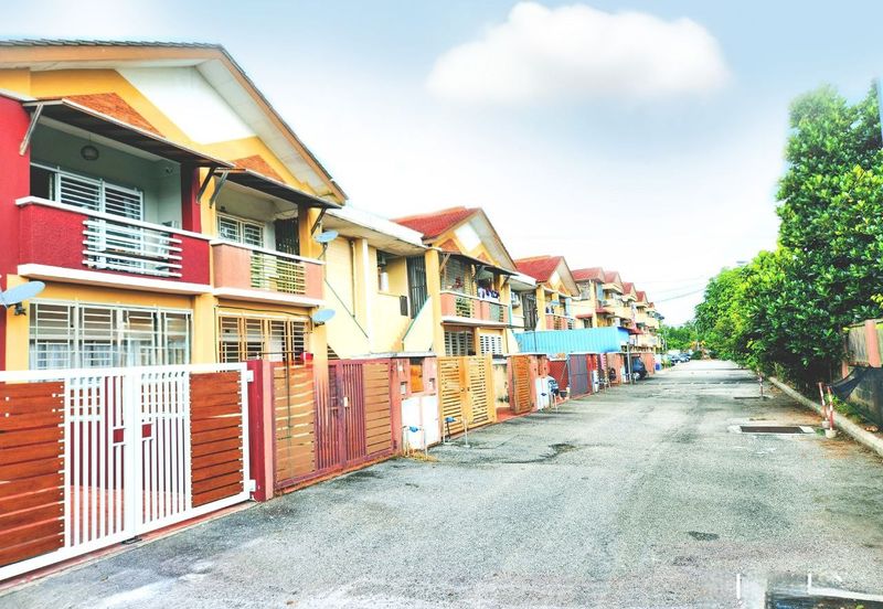 Taman Subang Permata