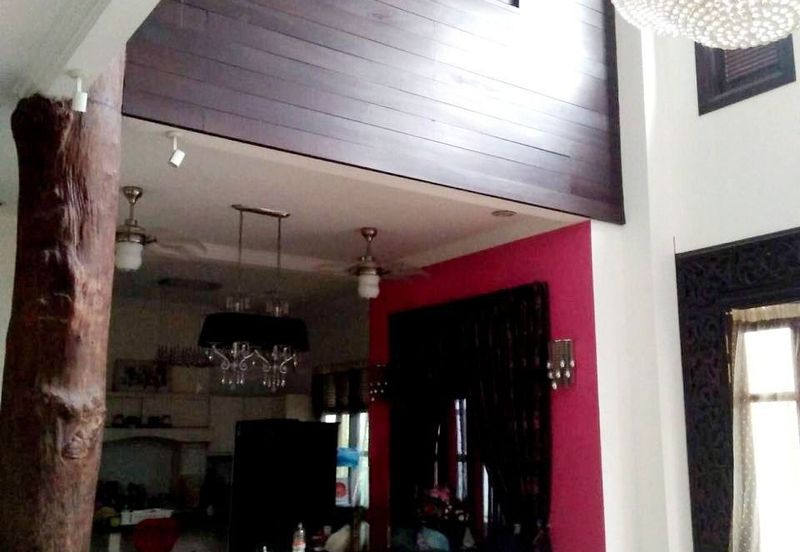 FOR SALE / UNTUK DIJUAL Bungalow Three Storey Subang Height, Subang Jaya FREEHOLD NON BUMI