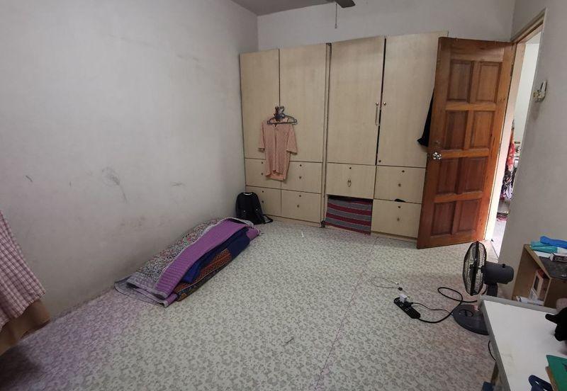 Pangsapuri Kos Rendah Kinrara