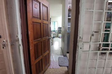 Pangsapuri Kos Rendah Kinrara