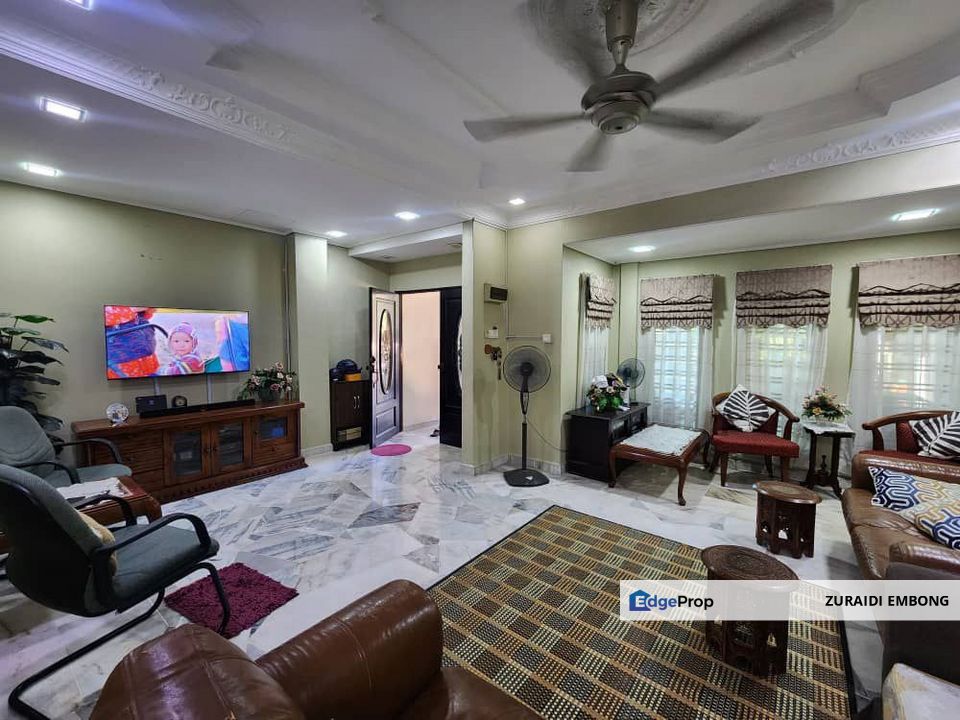 FOR SALE / UNTUK DIJUAL Double Storey Terrace Jalan Ferum @ Seksyen 7 Shah Alam NON BUMI LOT Renovated Unit, Selangor, Shah Alam