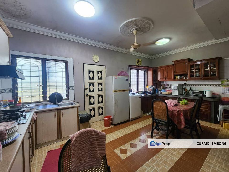 FOR SALE / UNTUK DIJUAL Double Storey Terrace Jalan Ferum @ Seksyen 7 Shah Alam NON BUMI LOT Renovated Unit, Selangor, Shah Alam