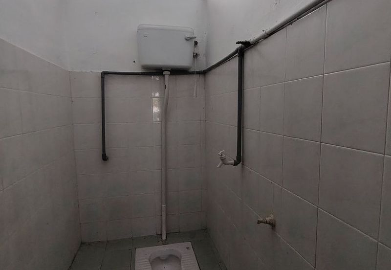 FOR SALE / UNTUK DIJUAL End Lot Single Storey Taman Medan Indah, Telok Panglima Garang Selangor