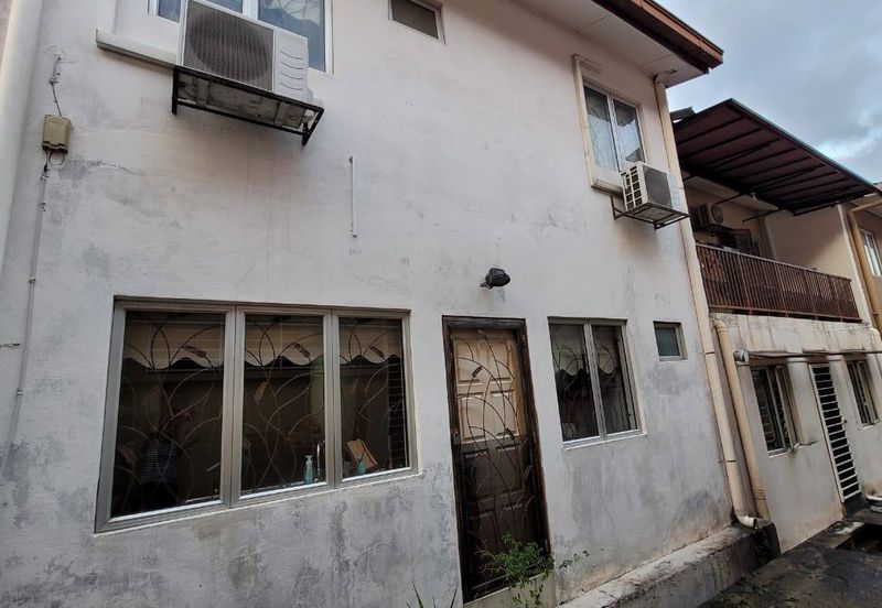 Renovated 2 storey house Aman Subang Bestari