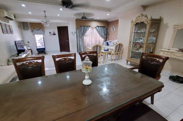 Renovated 2 storey house Aman Subang Bestari