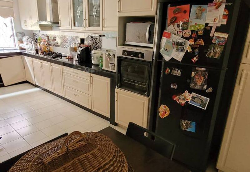 Renovated 2 storey house Aman Subang Bestari