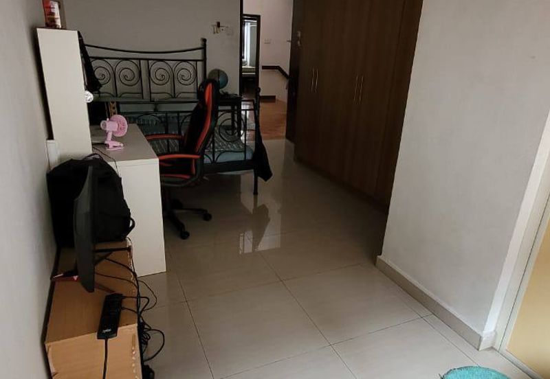 Renovated 2 storey house Aman Subang Bestari