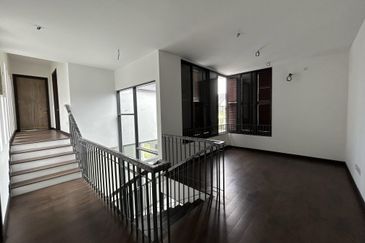 Tiana Elmina Gardens