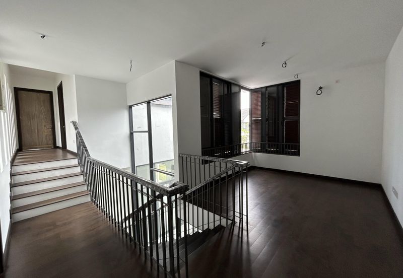 Tiana Elmina Gardens