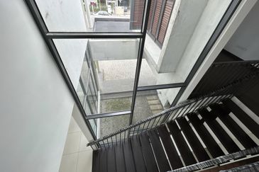 Tiana Elmina Gardens