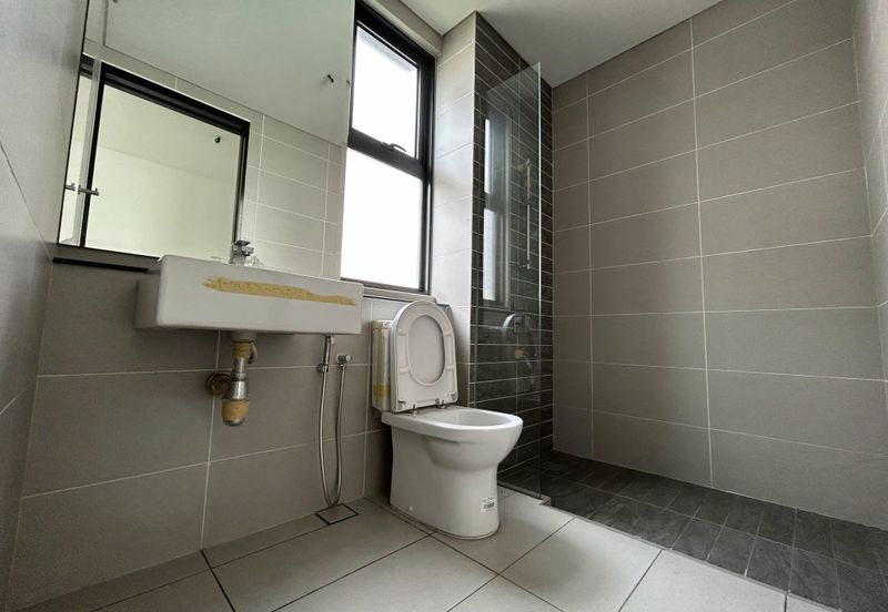 Tiana Elmina Gardens