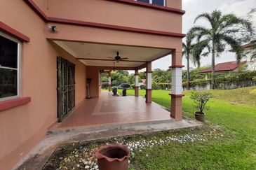 Sungai Buloh Country Resort