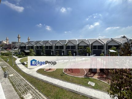 2 storey Superlink house Lagenda 3 Bukit Jelutong, Selangor, Shah Alam