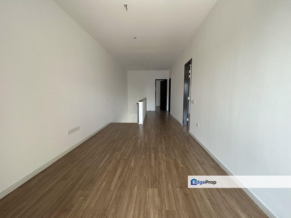 2 storey Superlink house Lagenda 3 Bukit Jelutong, Selangor, Shah Alam