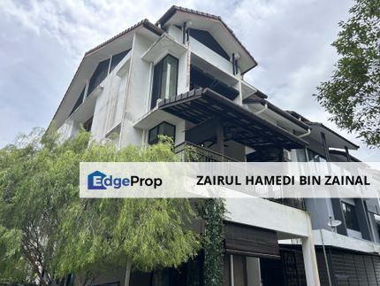 Endlot 3 storey terrace house Maple terrace, Selangor, Shah Alam