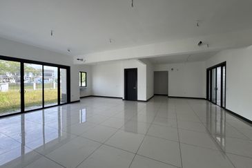 Hevea Elmina Gardens