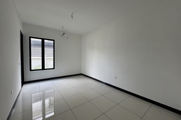 Hevea Elmina Gardens