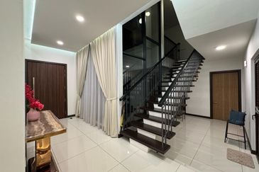 Tiana Elmina Gardens