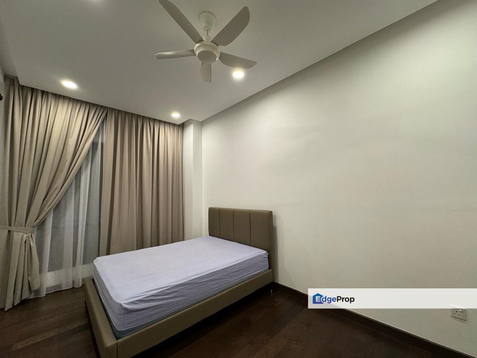 2 storey twin bungalow Tiana Elmina garden , Selangor, Shah Alam