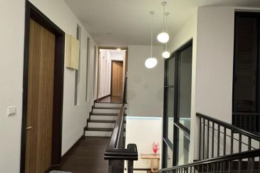 Tiana Elmina Gardens