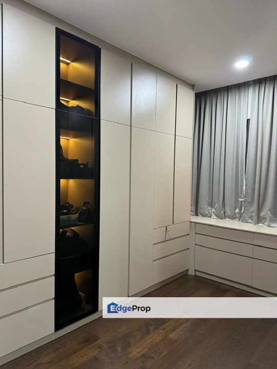 2 storey twin bungalow Tiana Elmina garden , Selangor, Shah Alam