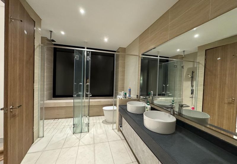 Tiana Elmina Gardens