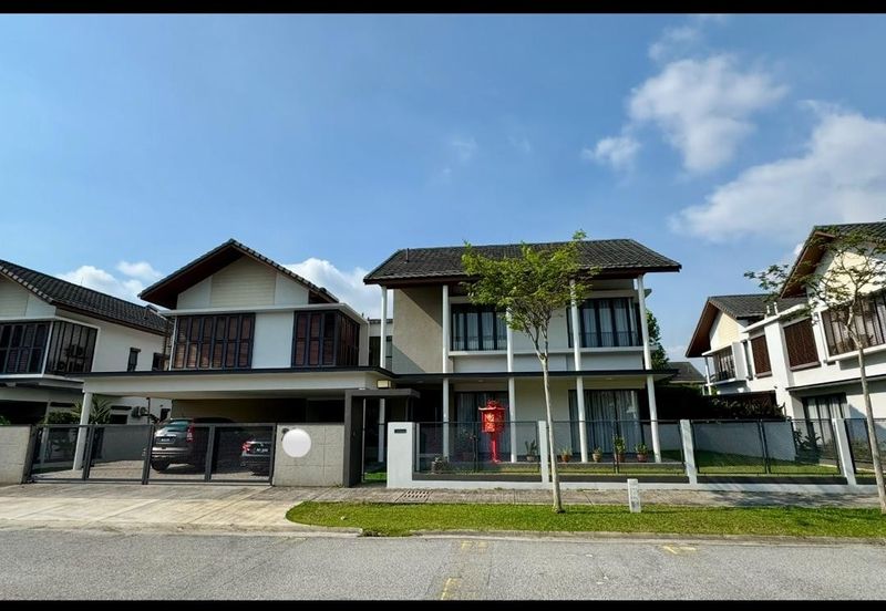 Tiana Elmina Gardens