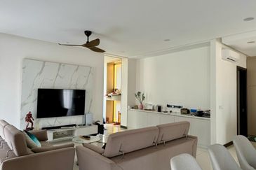 Tiana Elmina Gardens