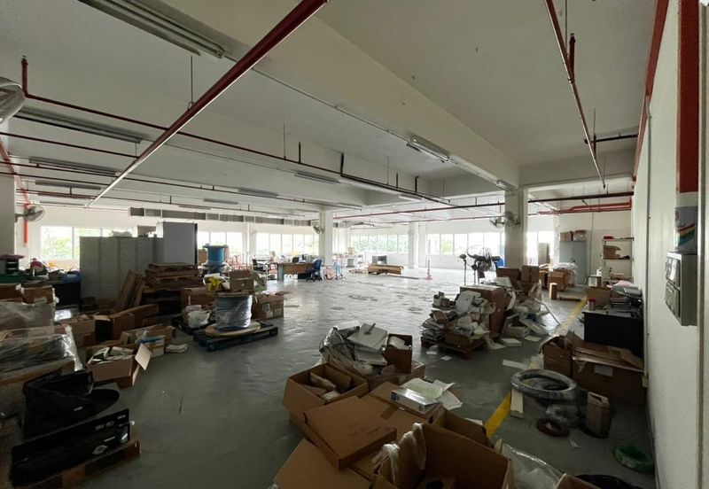 Bukit Jelutong Business And Technology Centre