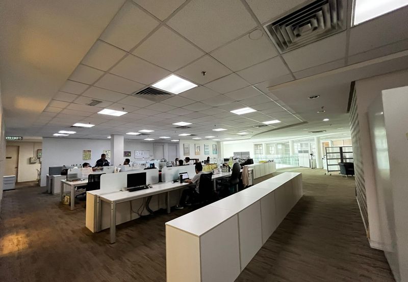 Bukit Jelutong Business And Technology Centre