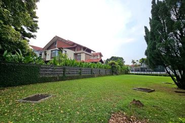 Bukit Jelutong