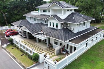 Seksyen 10, Shah Alam