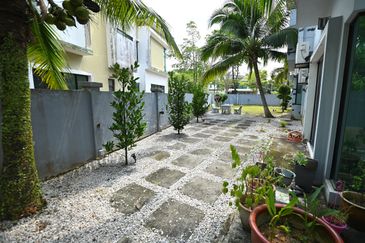 Cahaya SPK, Seksyen U9