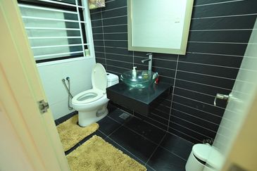 Cahaya SPK, Seksyen U9