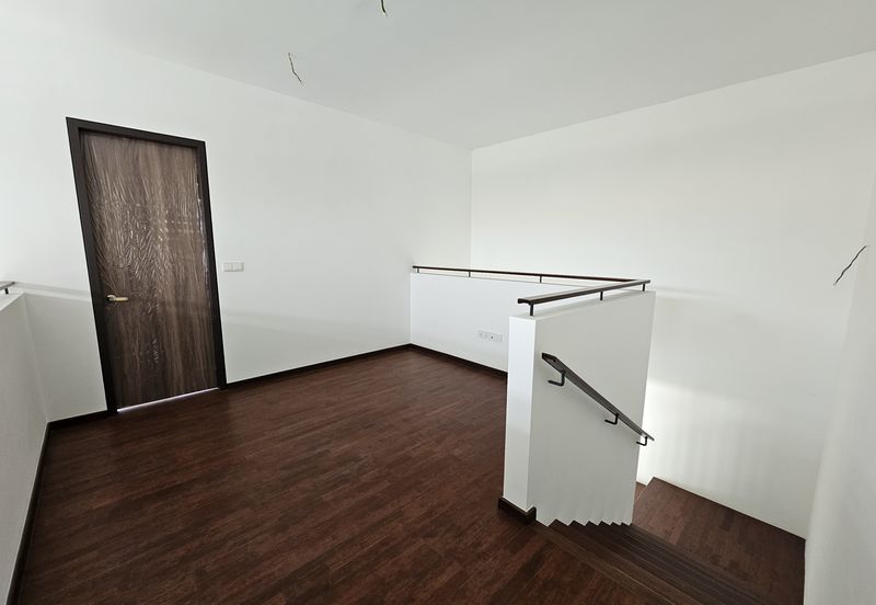 Elmina Green The Eighth @ City of Elmina