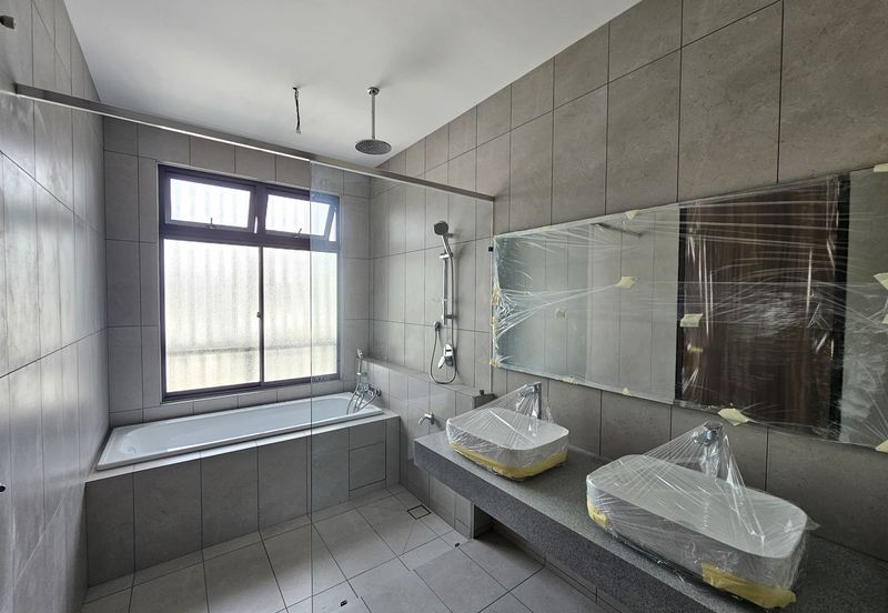 Elmina Green The Eighth @ City of Elmina