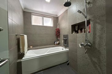 Seksyen 13, Shah Alam