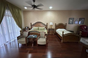 Exclusive 2 sty bungalow D’Puncak, Bukit Jelutong