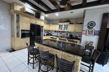 Exclusive 2 sty bungalow D’Puncak, Bukit Jelutong