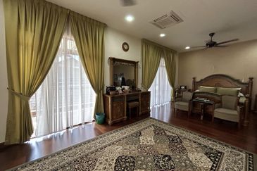 Exclusive 2 sty bungalow D’Puncak, Bukit Jelutong