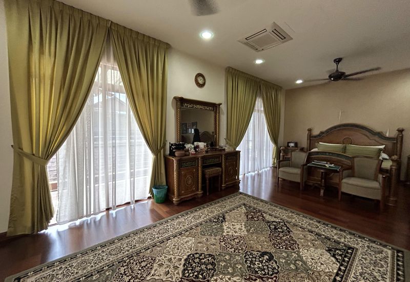 Exclusive 2 sty bungalow D’Puncak, Bukit Jelutong