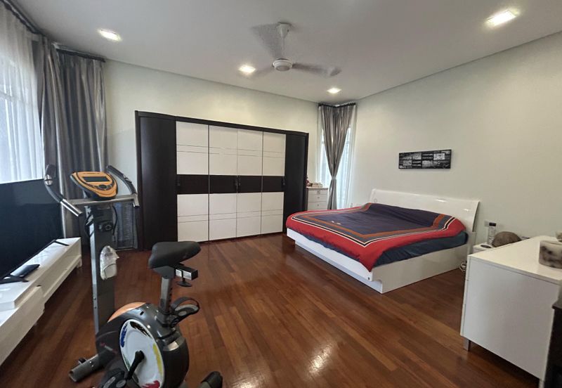 Corner lot bungalow Mont Kiara Kuala lumpur