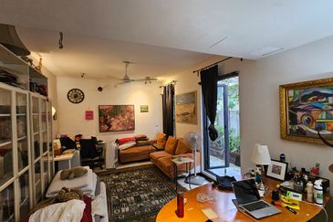 Tiana Elmina Gardens