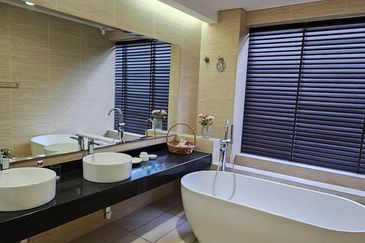 Tiana Elmina Gardens