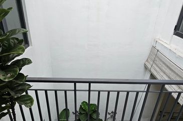 Tiana Elmina Gardens