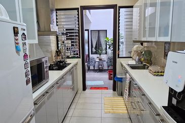 Tiana Elmina Gardens