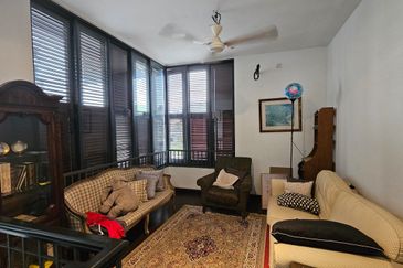 Tiana Elmina Gardens