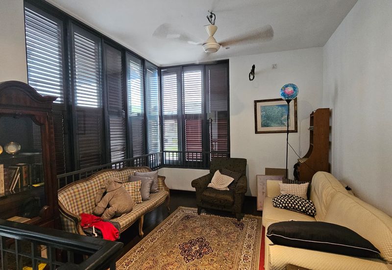 Tiana Elmina Gardens